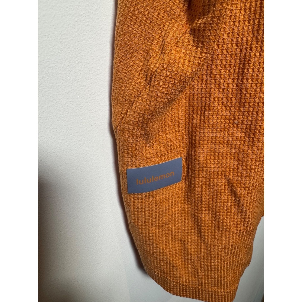 Lululemon Men's Short Sleeve Athletic Workout Yoga Shirt Top Mustard Yellow Sz L - Picture 3 of 4